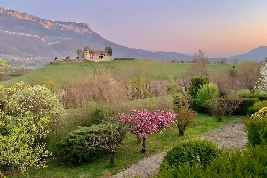 Au Calme Avec Vue Magnifique A Saint Maximin Apartman