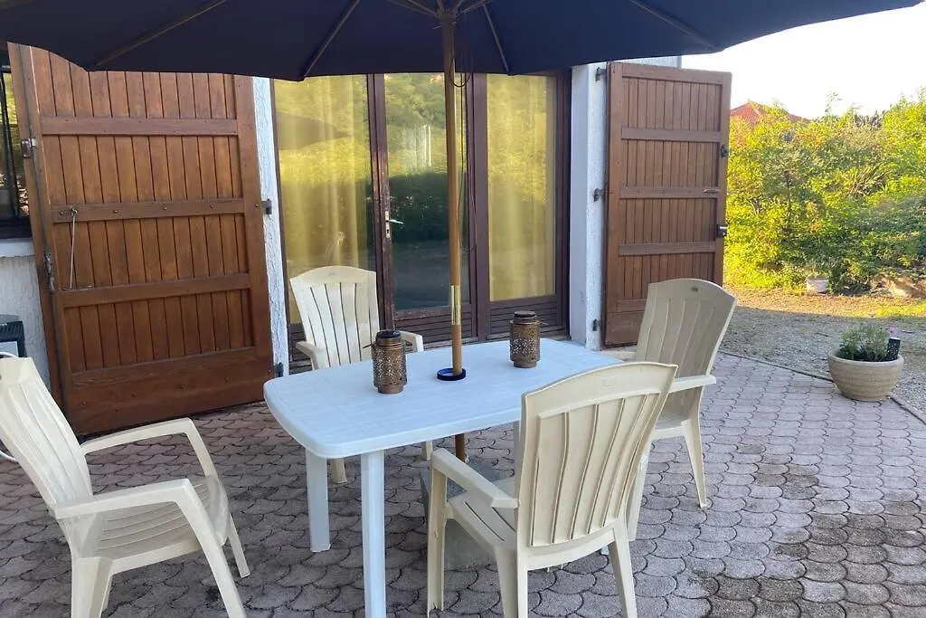 Appartement Au calme avec vue magnifique à Saint Maximin France